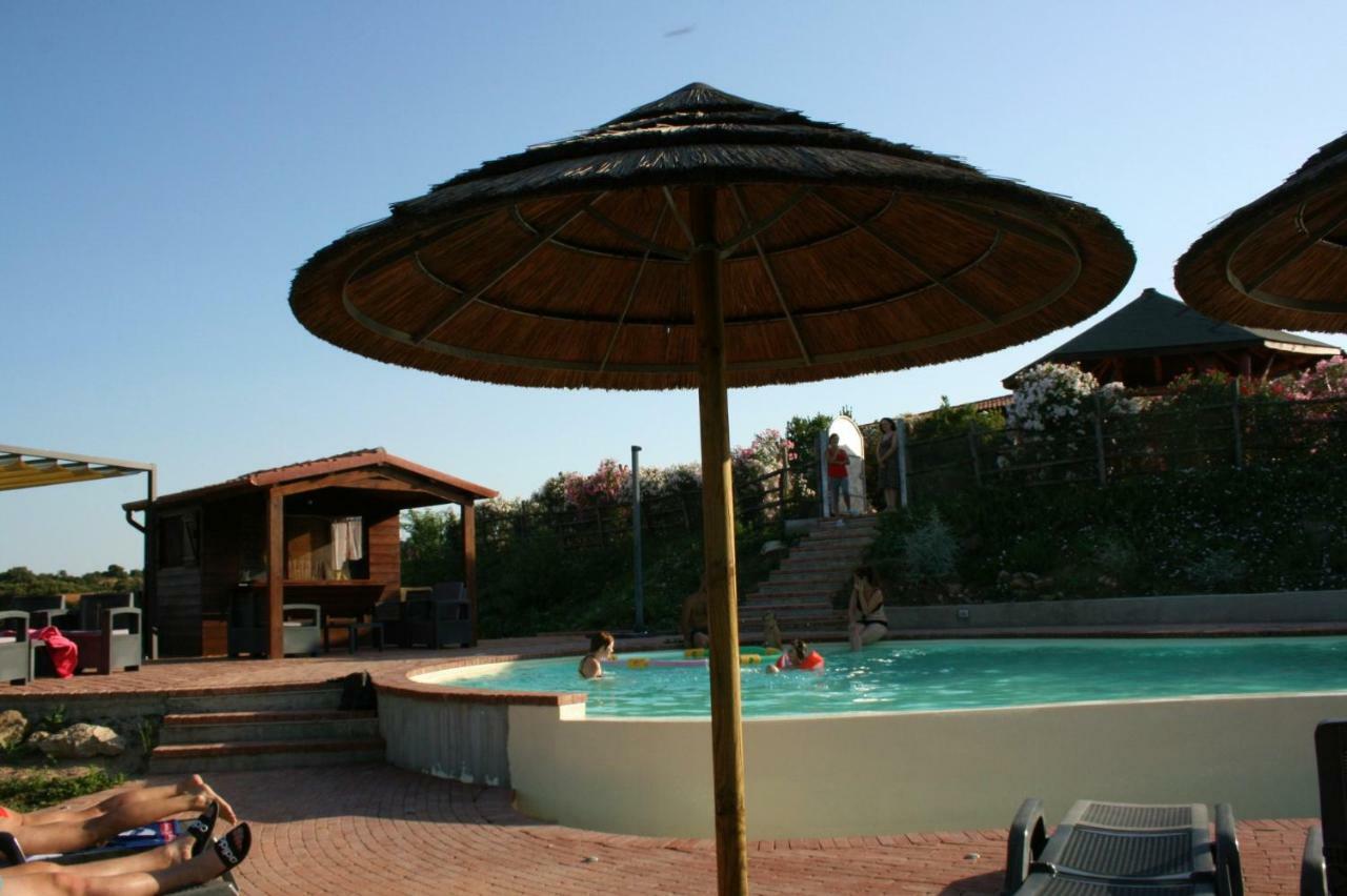Agriturismo Pedru Caddu Tula Buitenkant foto