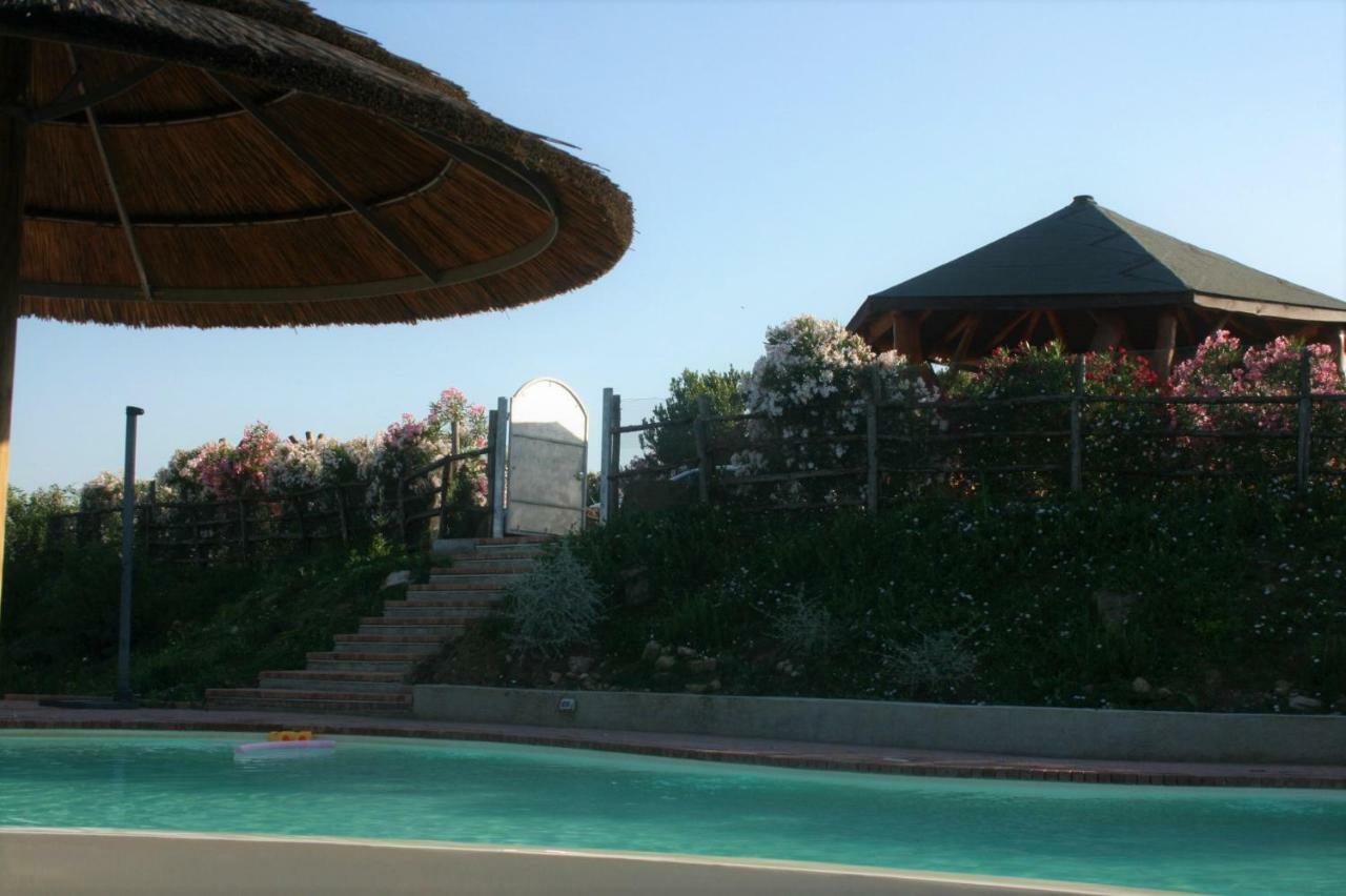 Agriturismo Pedru Caddu Tula Buitenkant foto